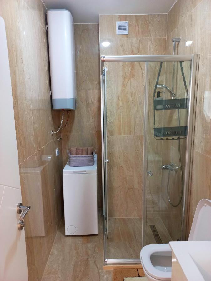 Appartamento Iraida-4 Dobra Voda Esterno foto